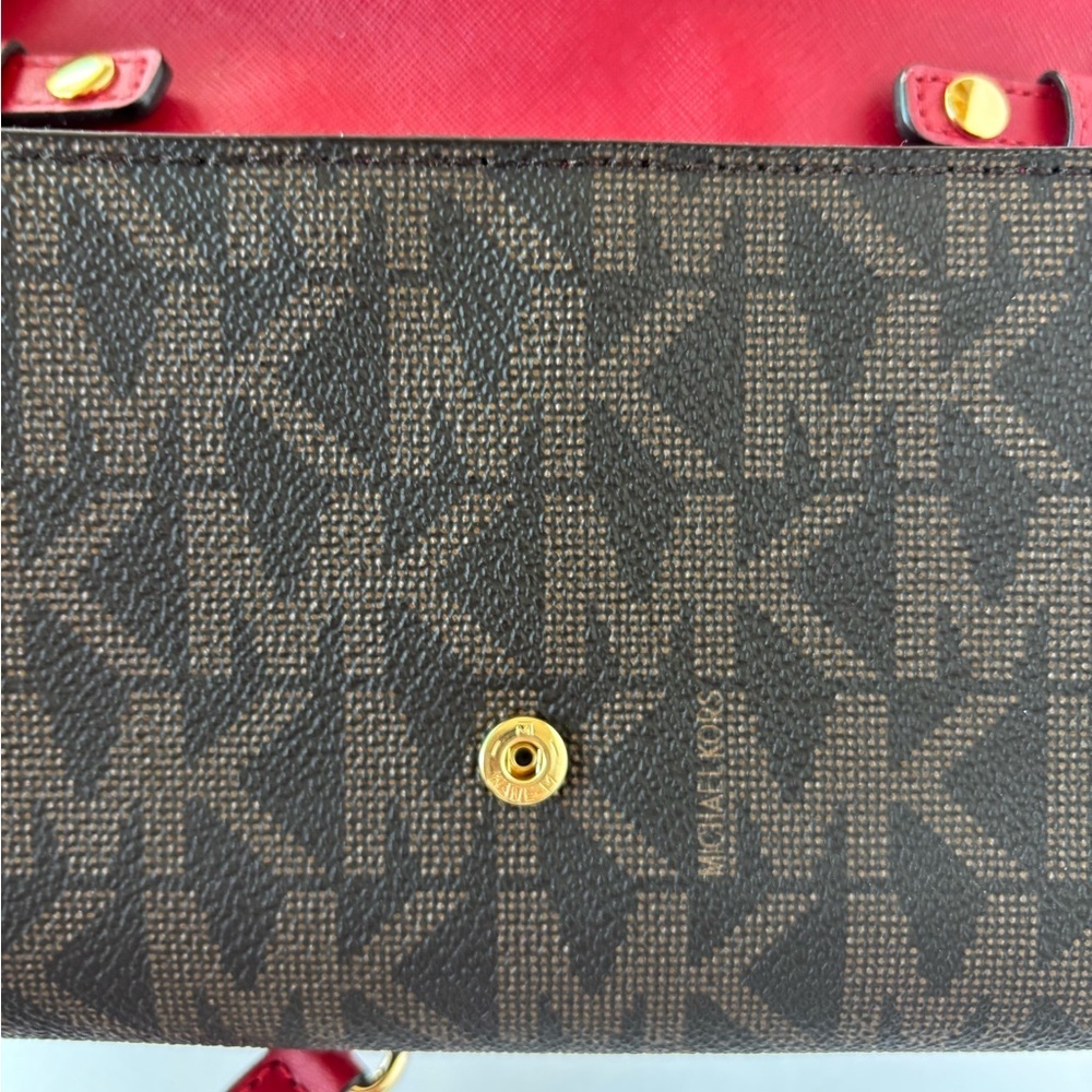 Limited edition Michael Kors Brown and Red Heart Crossbody Bag - Picture 6 of 7